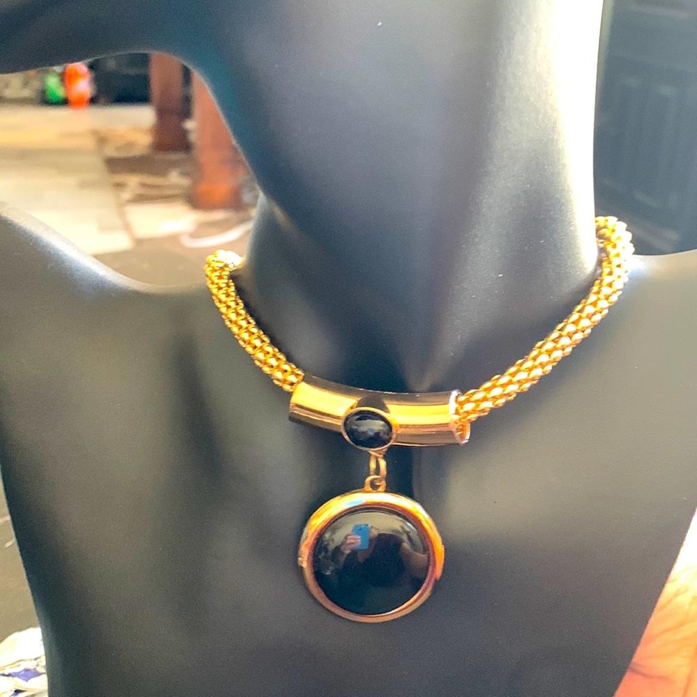 Fashion necklace